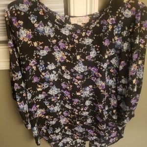Floral top
